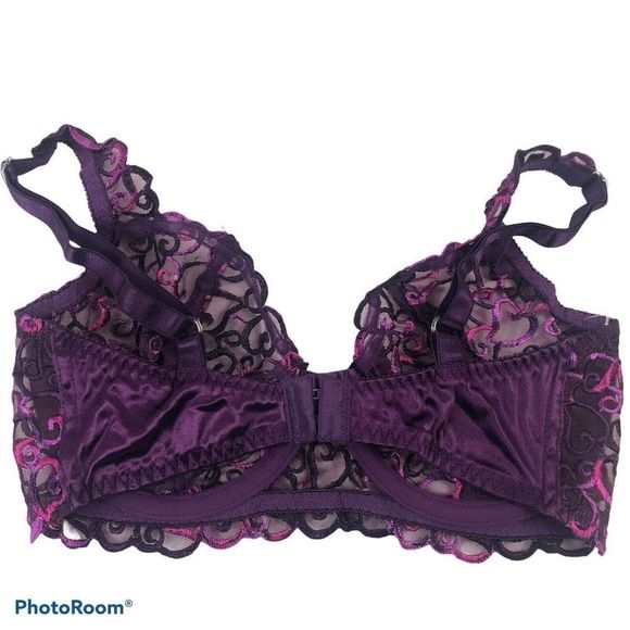 Victoria Secret Purple Lace Unlined Underwire Bra - Picture 4 of 7